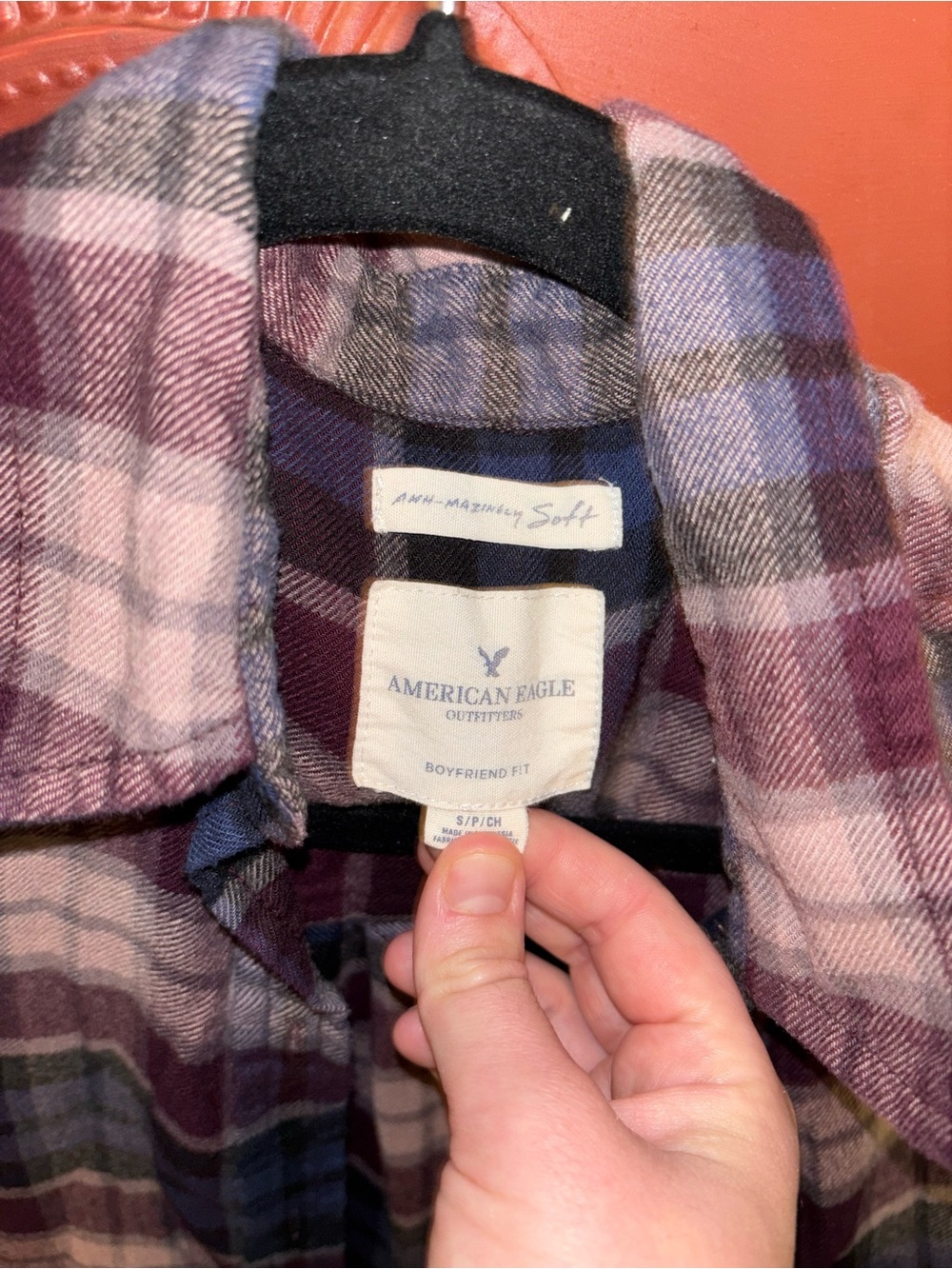 American Eagle Outfitters Plum and Navy Plaid Button-Down Shirt - Picture 2 of 5
